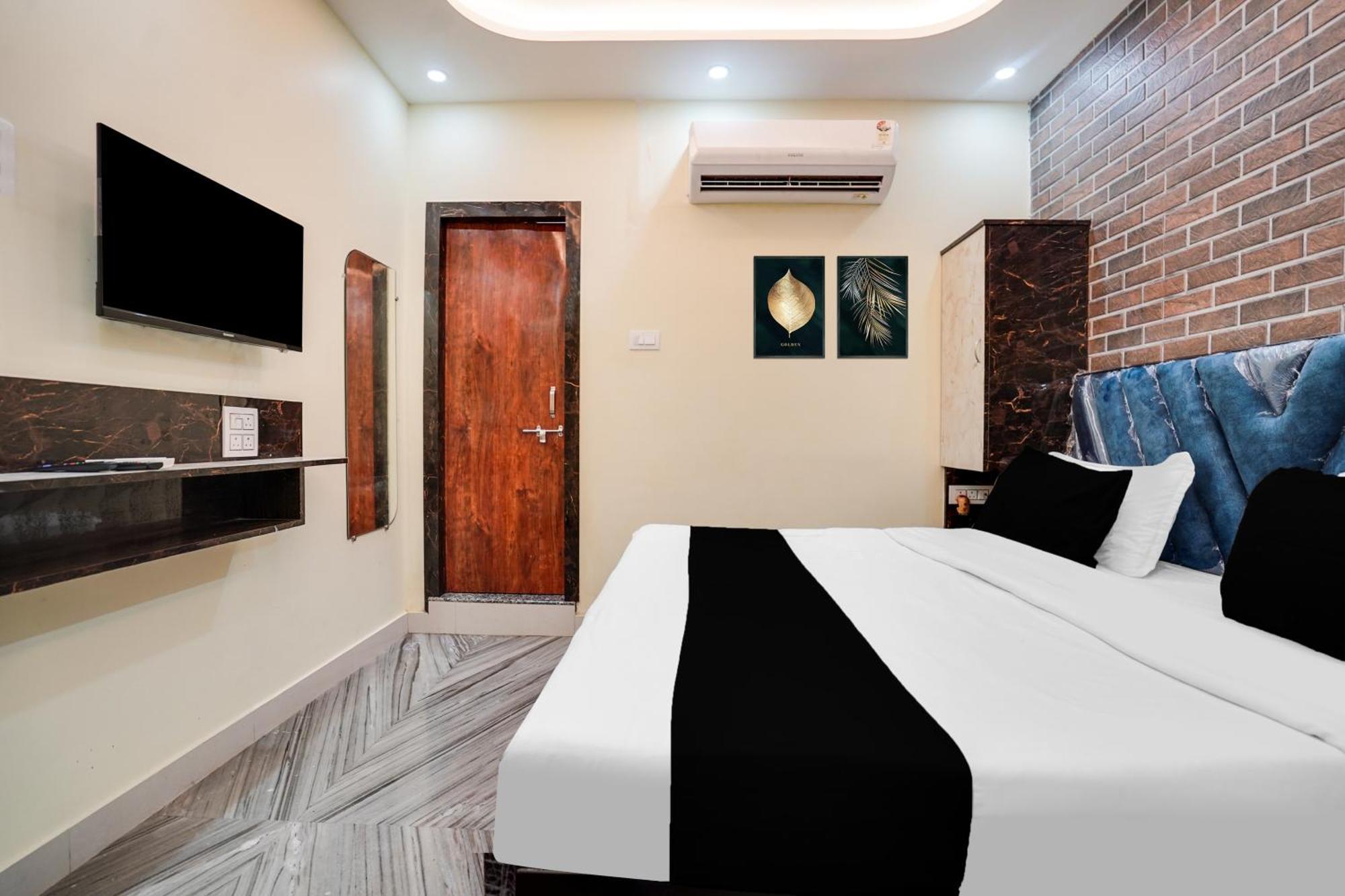 Super Collection O Rajapur Circuit House Hotel Allāhābād Junction Екстериор снимка