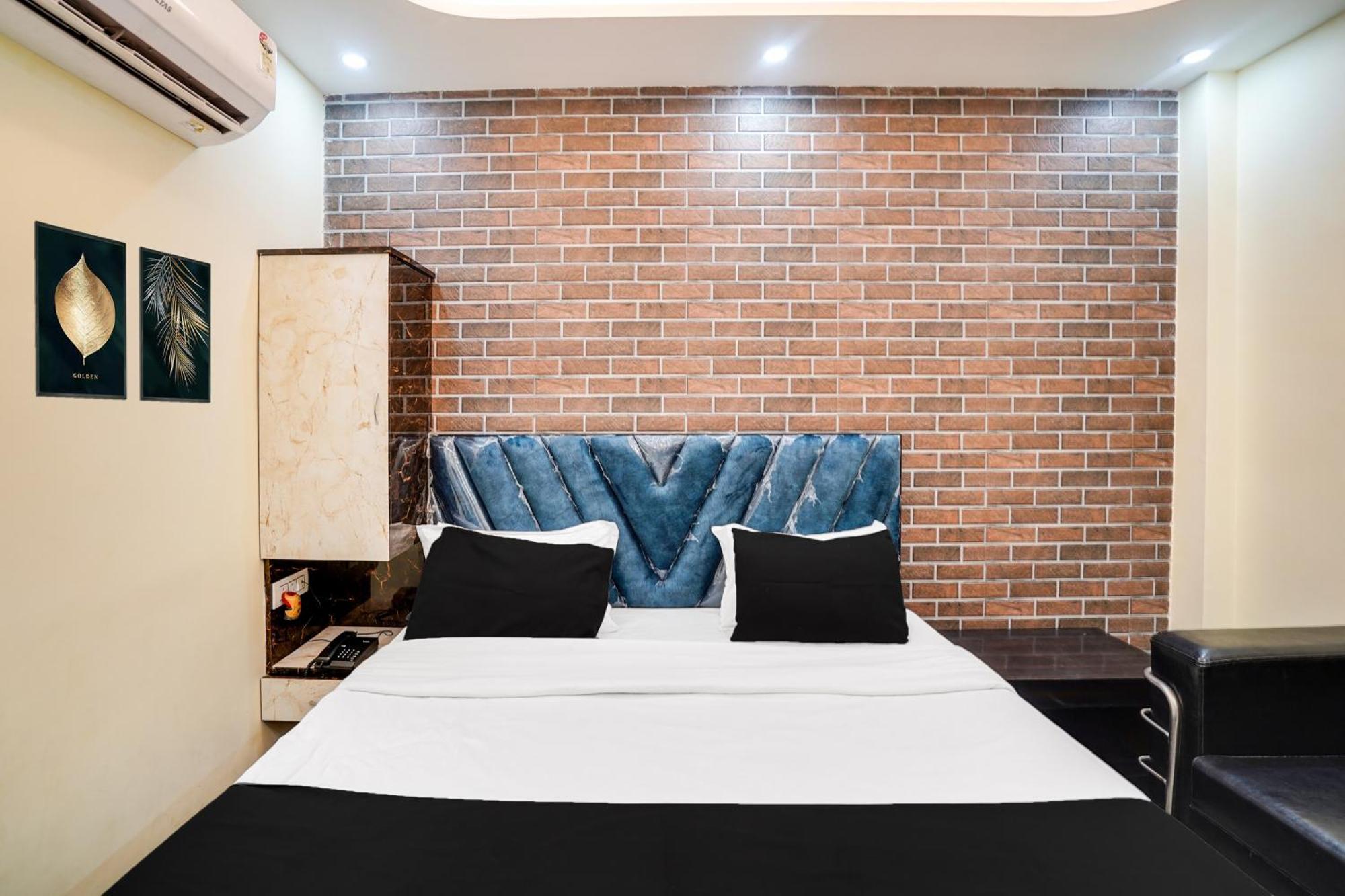 Super Collection O Rajapur Circuit House Hotel Allāhābād Junction Екстериор снимка